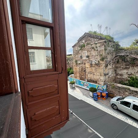 Lords Hostel & Pub أنطاليا المظهر الخارجي الصورة