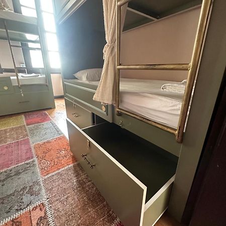 Lords Hostel & Pub أنطاليا المظهر الخارجي الصورة