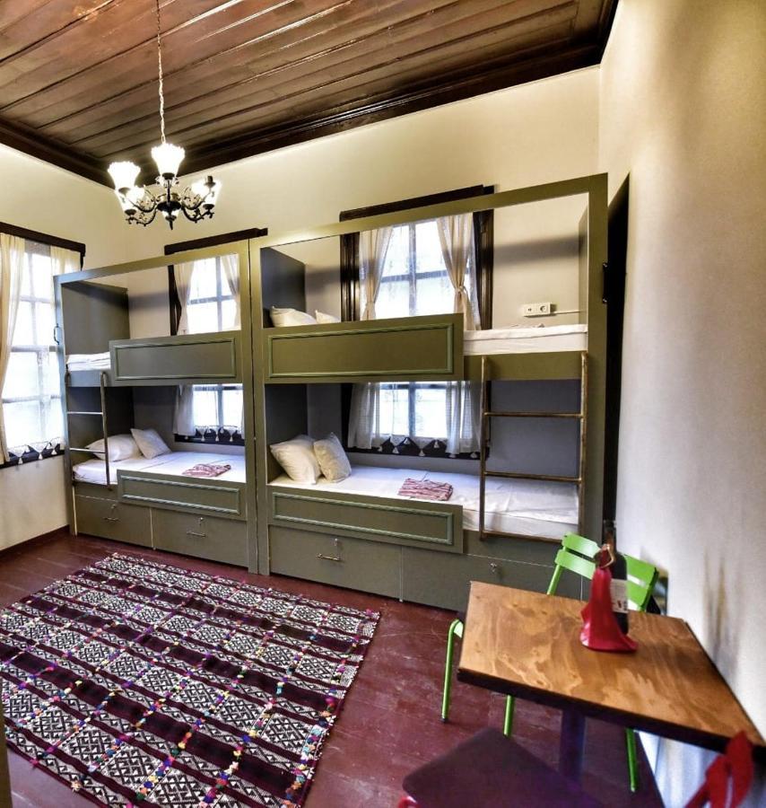 Lords Hostel & Pub أنطاليا المظهر الخارجي الصورة