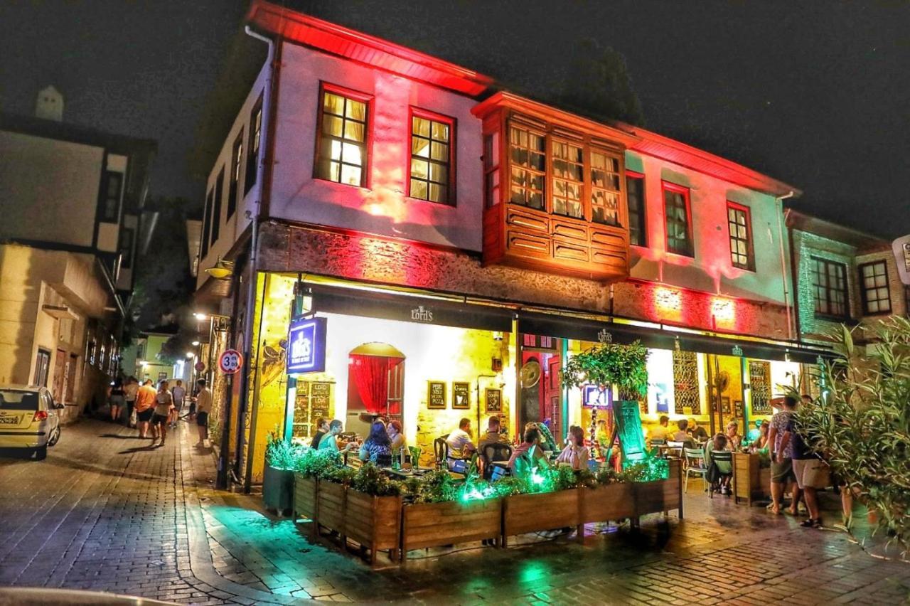 Lords Hostel & Pub أنطاليا المظهر الخارجي الصورة