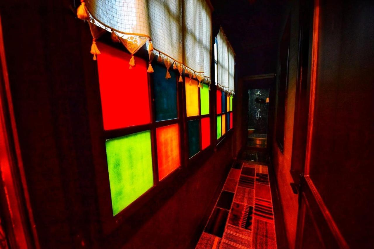 Lords Hostel & Pub أنطاليا المظهر الخارجي الصورة