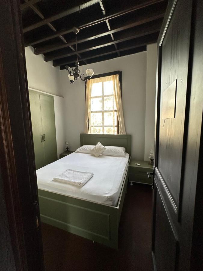 Lords Hostel & Pub أنطاليا المظهر الخارجي الصورة