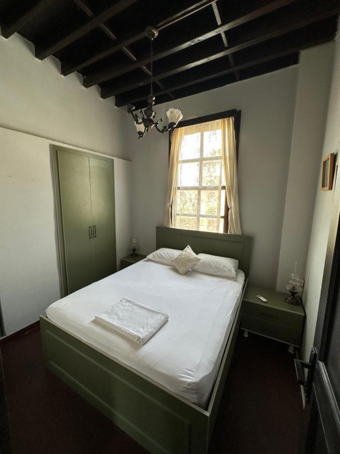 Lords Hostel & Pub أنطاليا المظهر الخارجي الصورة